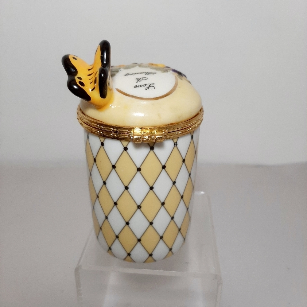Hand painted Porcelain candle/trinket jar. utterflies,pansies,harlequin pattern - Picture 5 of 5